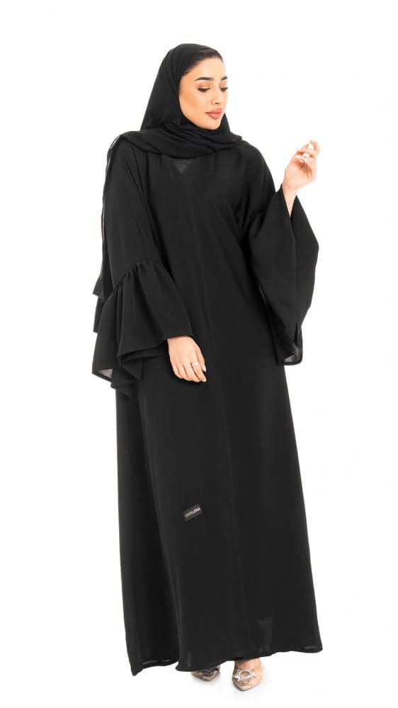 عباية سوداء باكمام كلوش