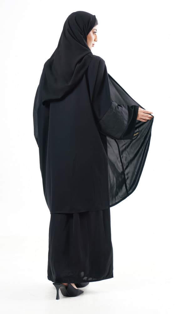 عباية قطعتين منفصلة مطرزة