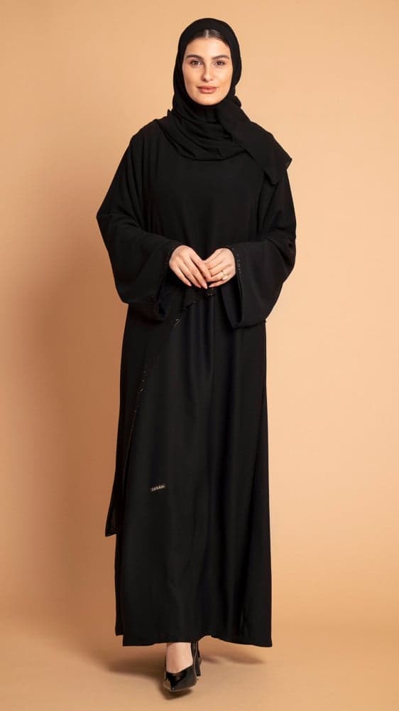 عباية طبقتين بقصه مزينه بفصوص