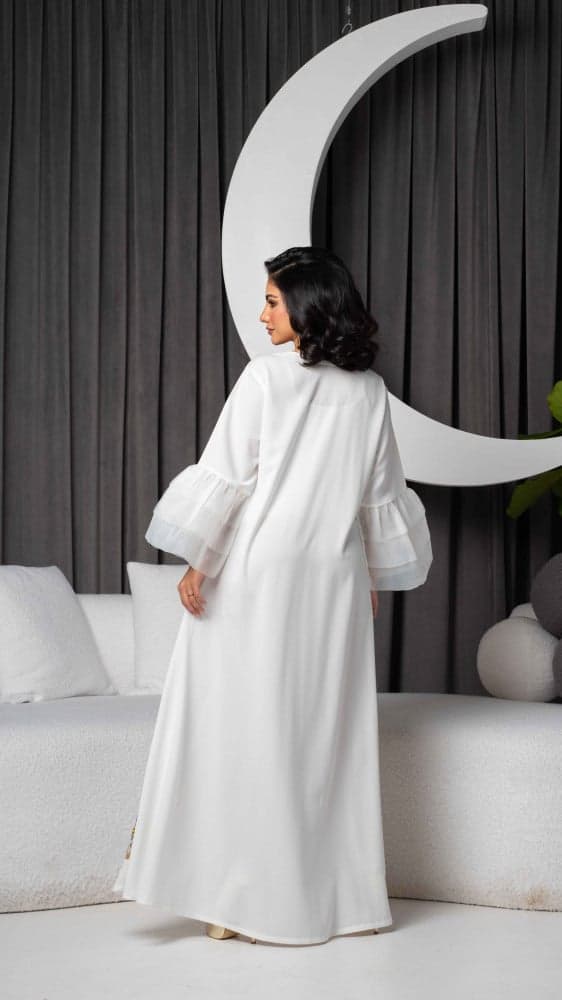 جلابية ابيض بنقوش الوان