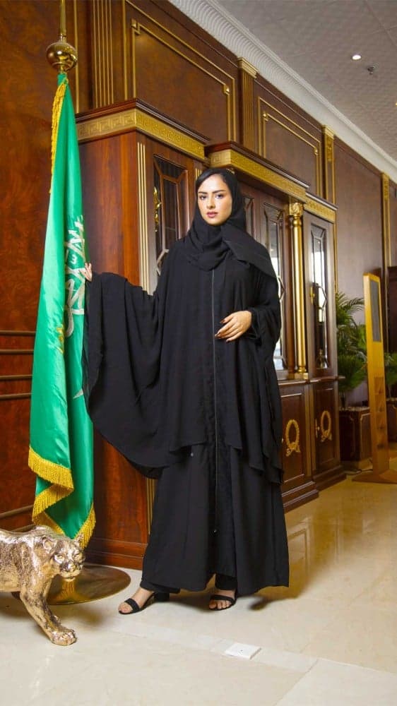 عباية بسحاب طبقتين