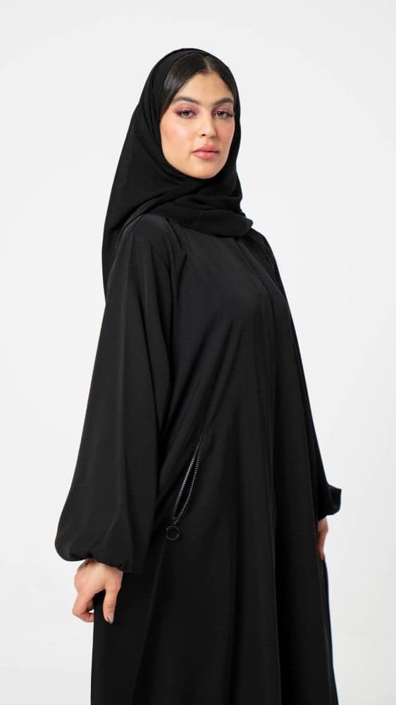 عباية بجيوب سحاب