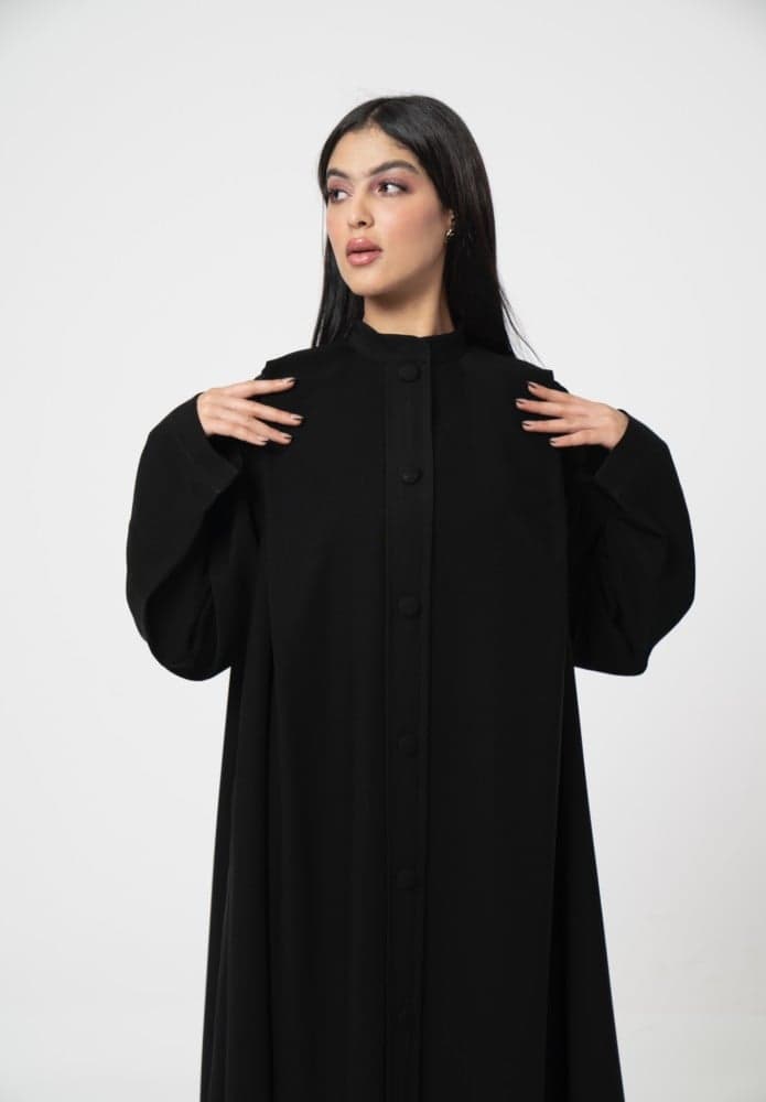 عباية كلوش بأزرة قماش