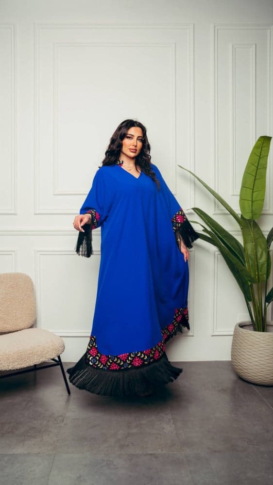 جلابية ازرق بهدب فخمة