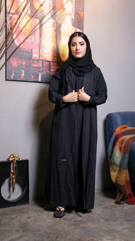 عباية كريب فستان مشبوك اسود