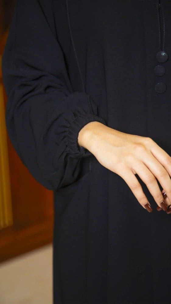 عباية مقفله بقصة جيوب مخفيه