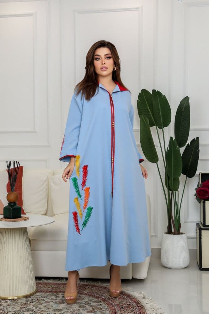 جلابية مطرزة بقبعة