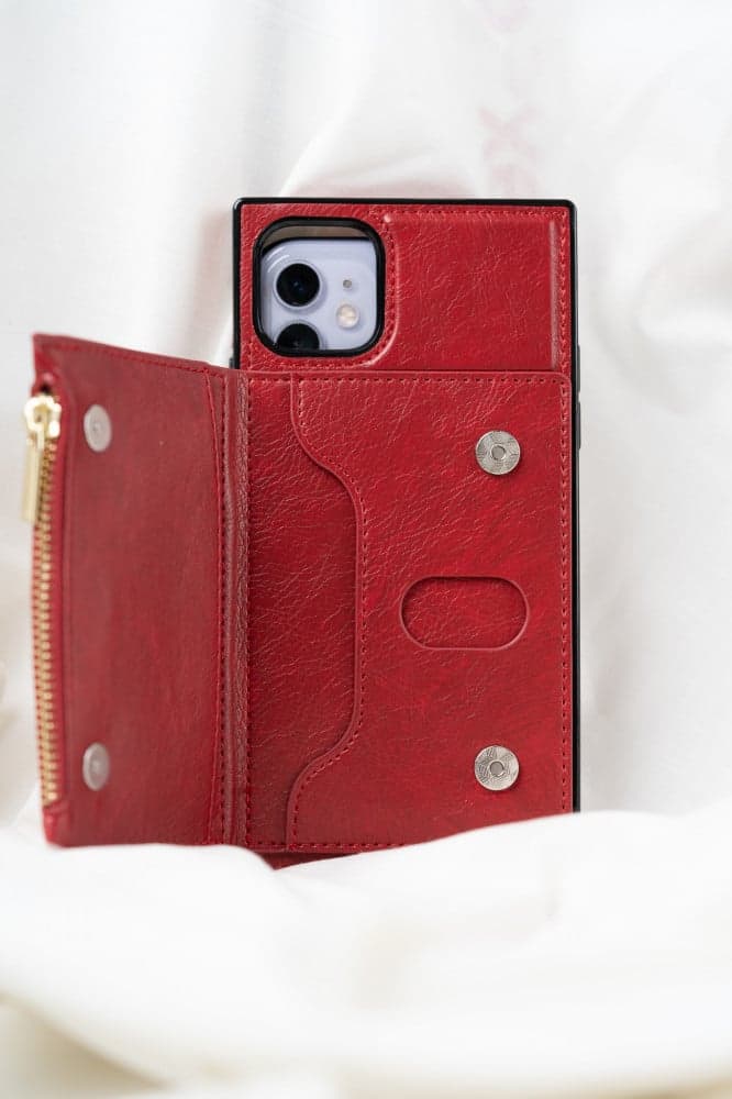 حقيبة وكفر جوال