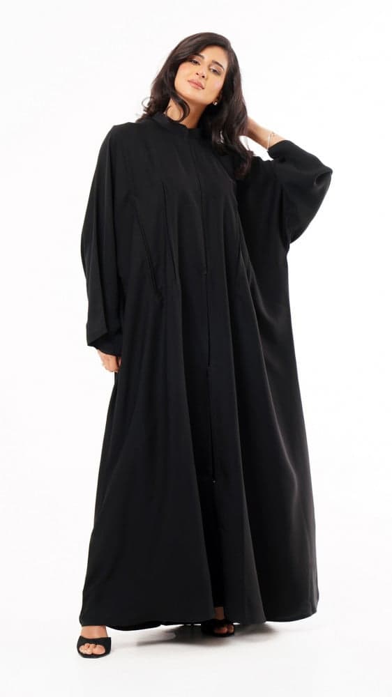 عباية بياقه ناعمة وصفطات طوليه اماميه