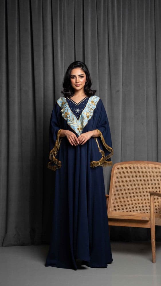 جلابية كحلي باكمام فخمة