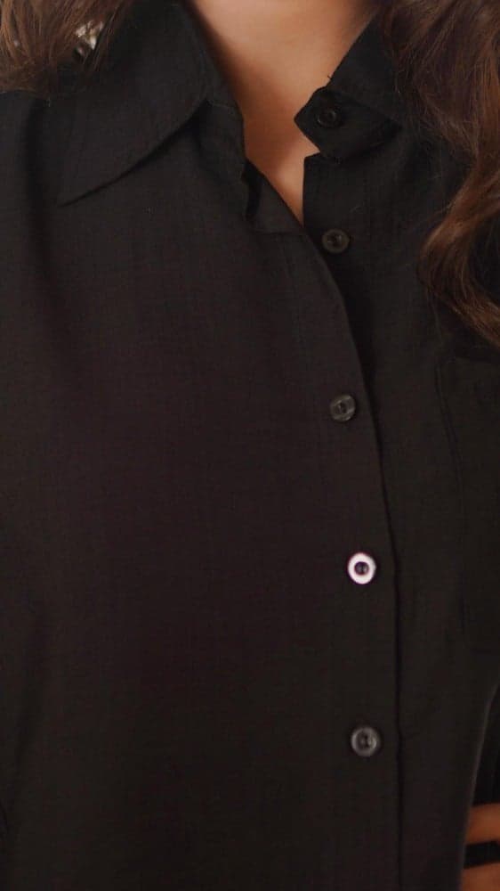 طقم قميص وبنطلون أسود