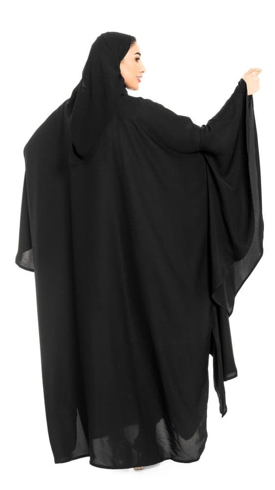 عباية باكمام جرسيه طويلة