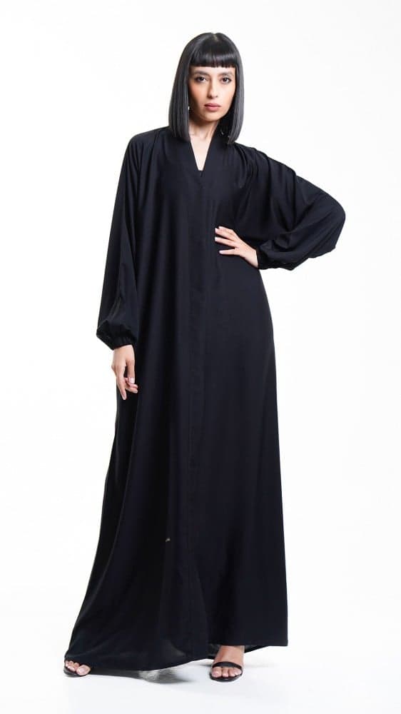 عباية ساده باكمام مطاط وجيوب مخفية