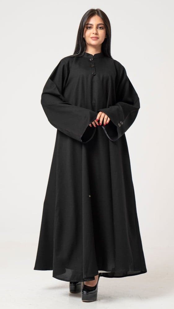 عباية مقفلة بياقه