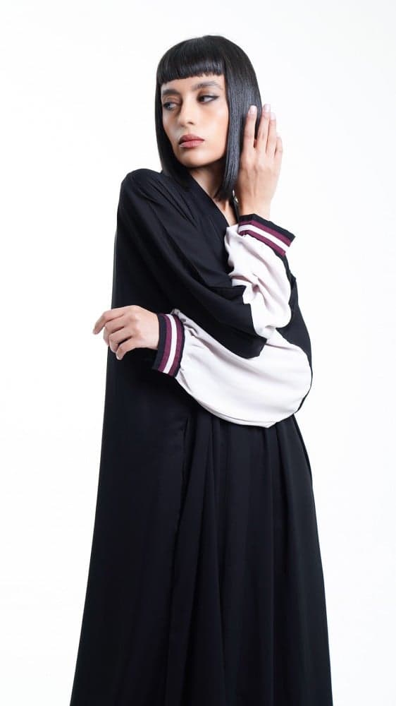 عباية باكمام بيج وعنابي