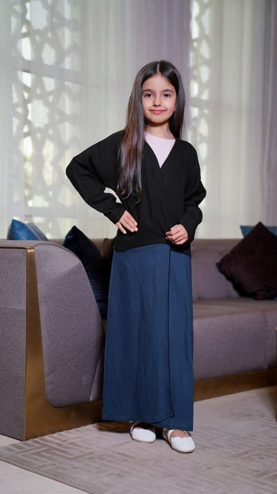 عبايه لونين ازرق واسود