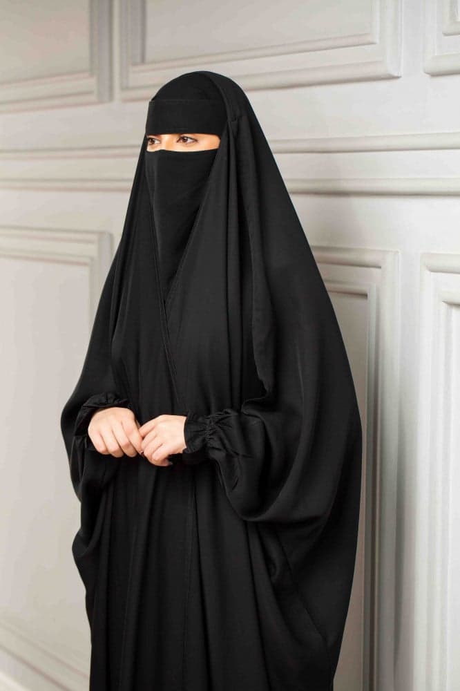 عباية رأس مفتوحة اكمام مطاط