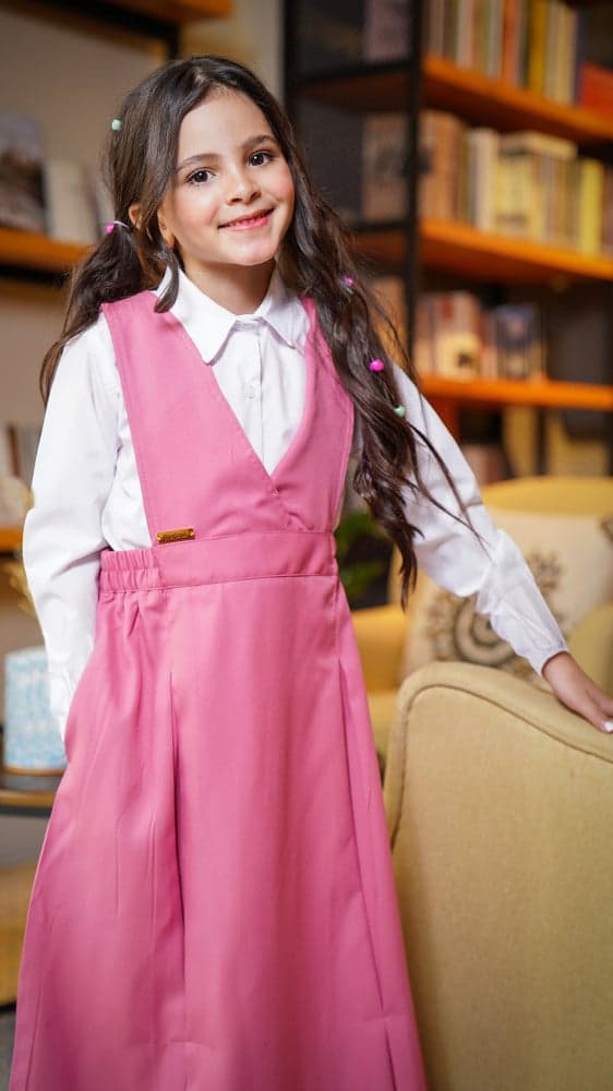 مريول ابتدائي وردي شيال