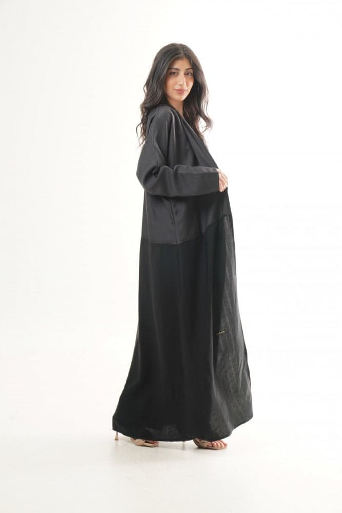 عباية خامتين مختلفة