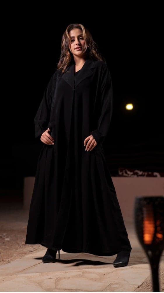 عباية ياقه رسميه بجيوب جانبيه