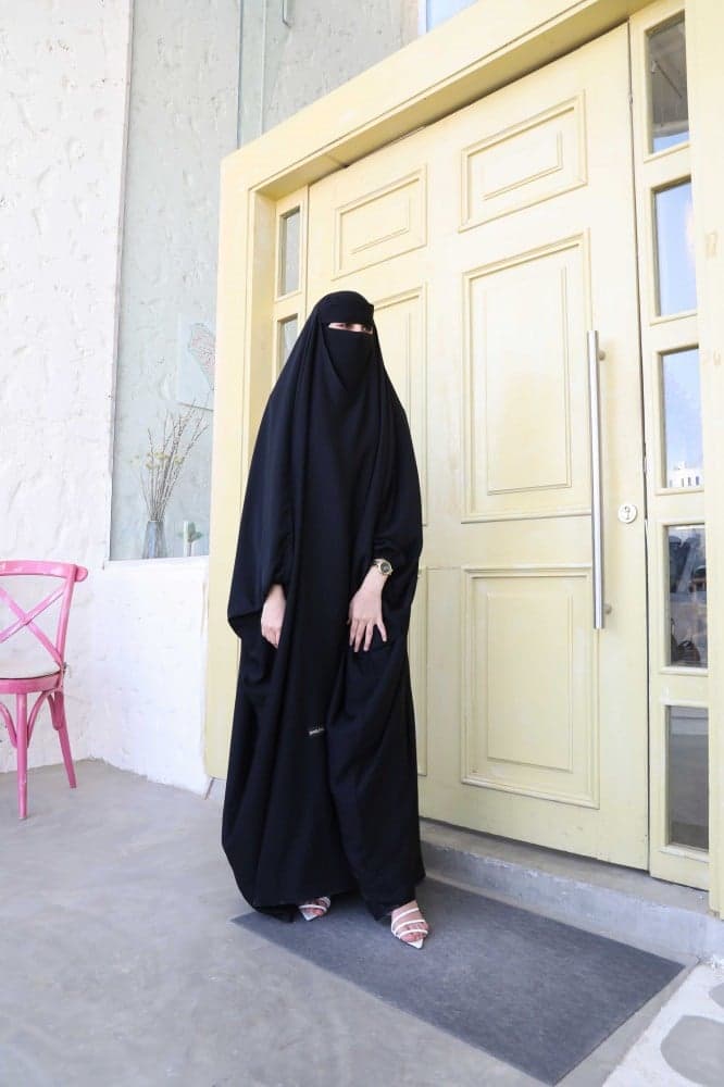 عباية راس فضفاضه كم مطاط