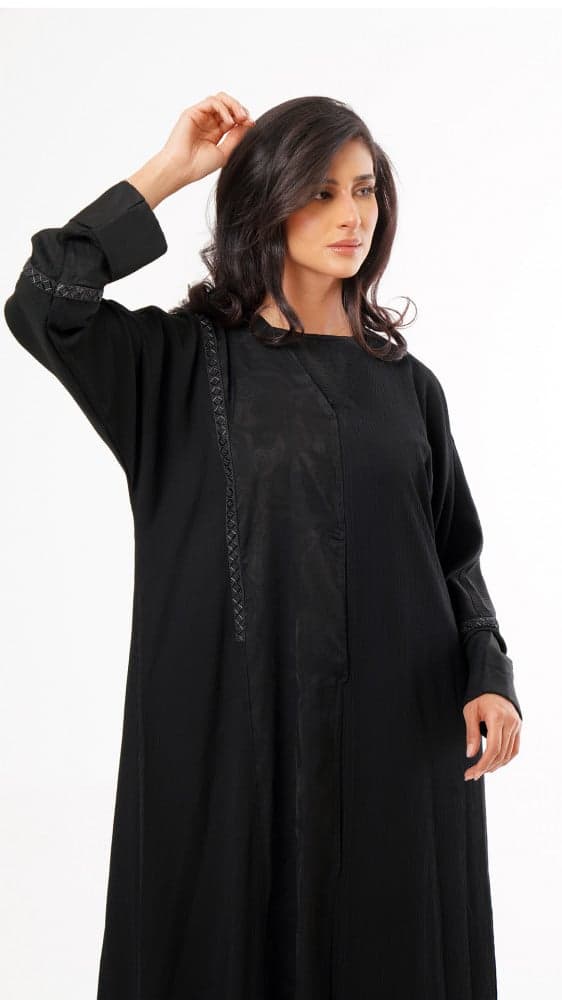 عباية بكرستال جانبي وعلى الاكمام