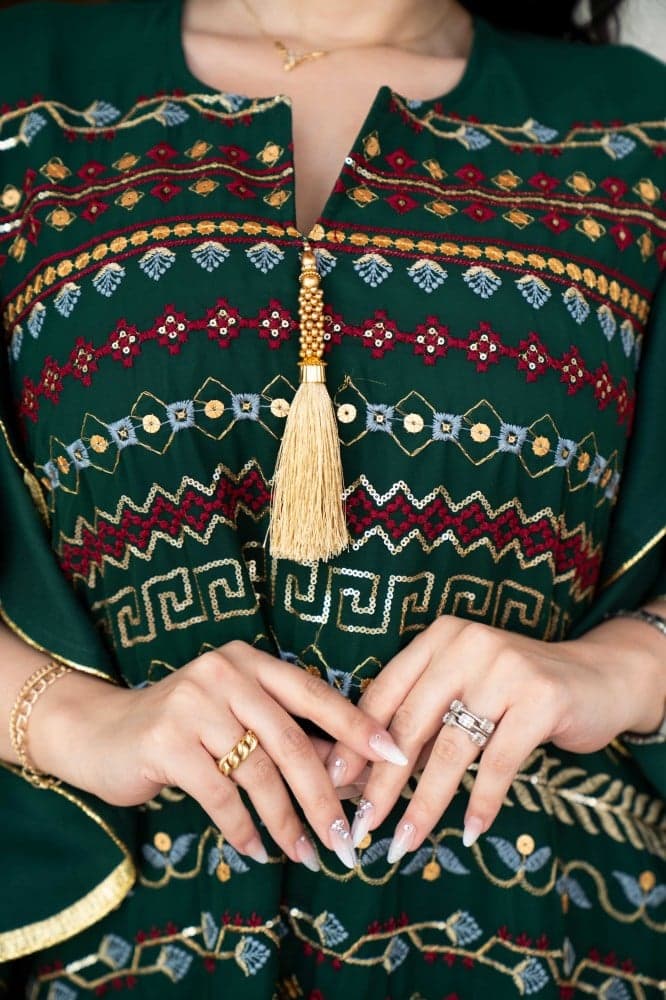 جلابية زيتي باكمام فخمة