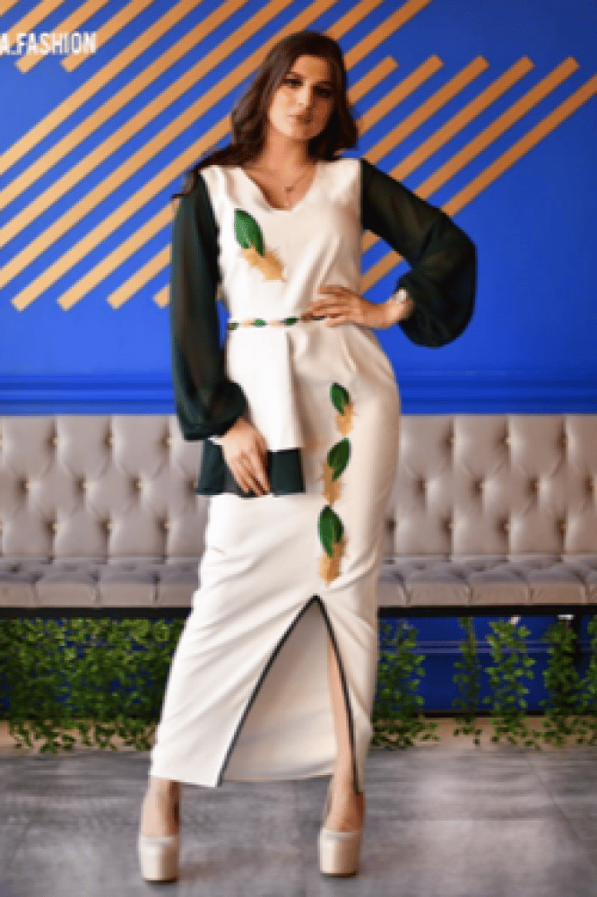 فستان مطرز طويل فخم