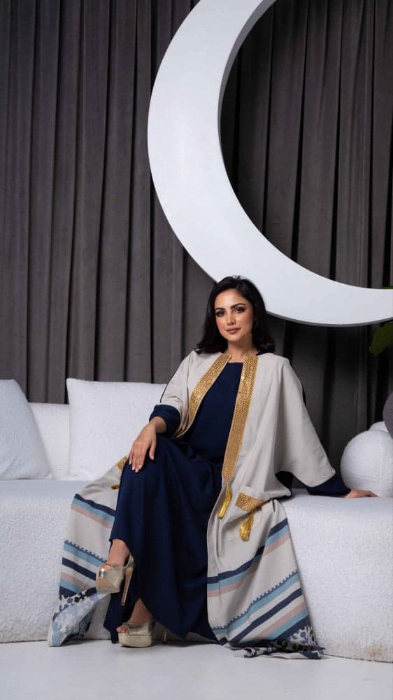 جلابية بشت كحلي