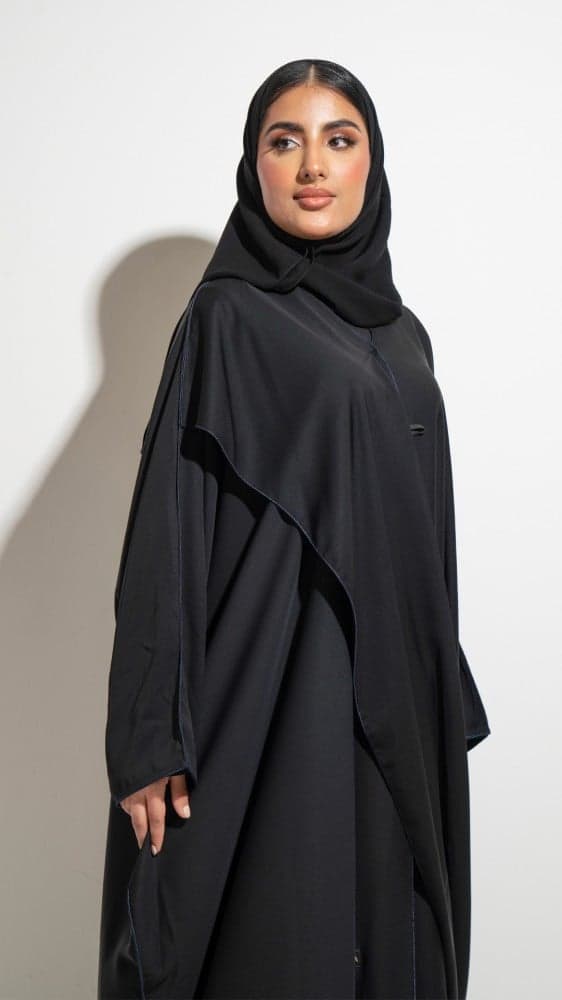 عباية بشت بقصة مميزة