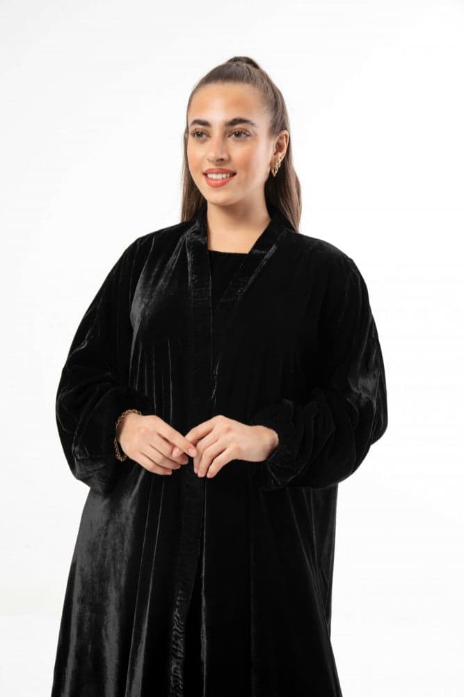 عباية شتوية قطيف مع فستان