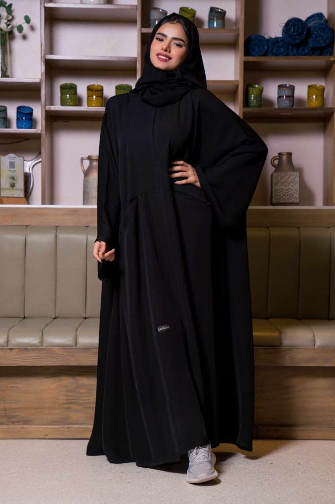 عبايه كريب ملكي انترنت فضفاضه بجيوب