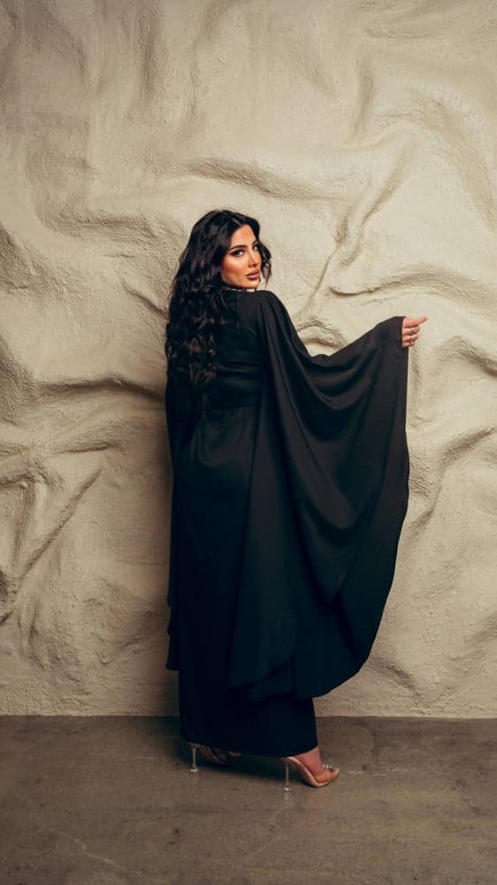 جلابية اسود باكمام طويلة