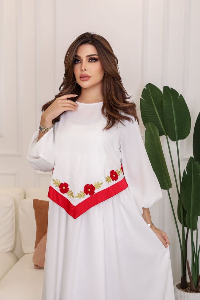جلابية رمضان ابيض بتطريز احمر