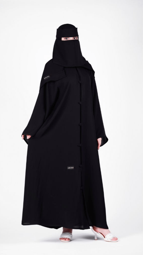 عبايه بأزره قماش وكولة بالرقبة