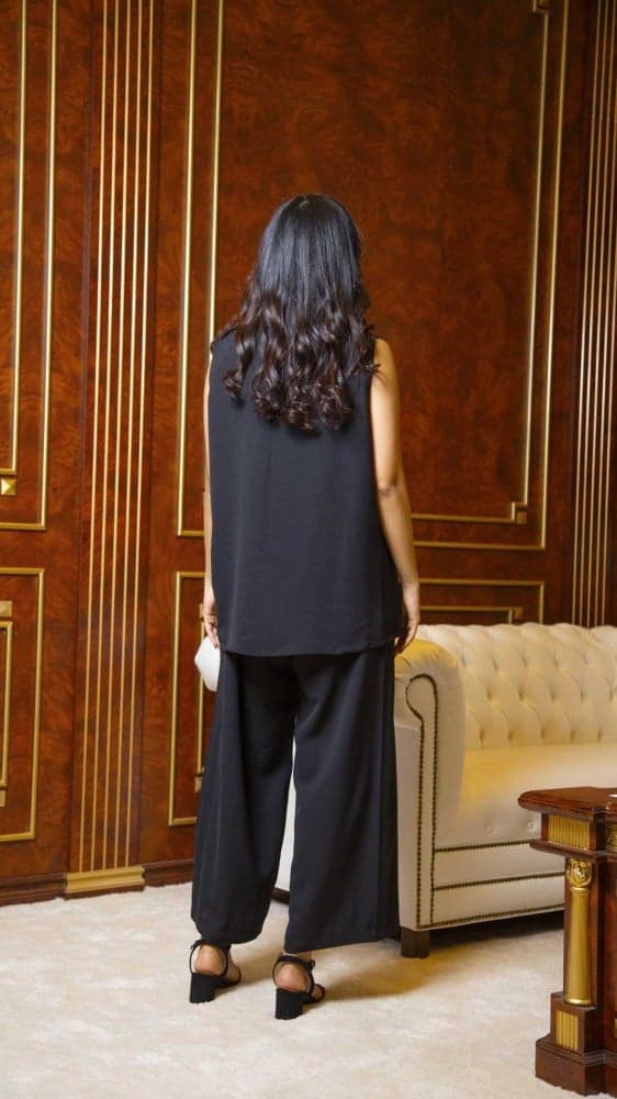 طقم عباية اسود