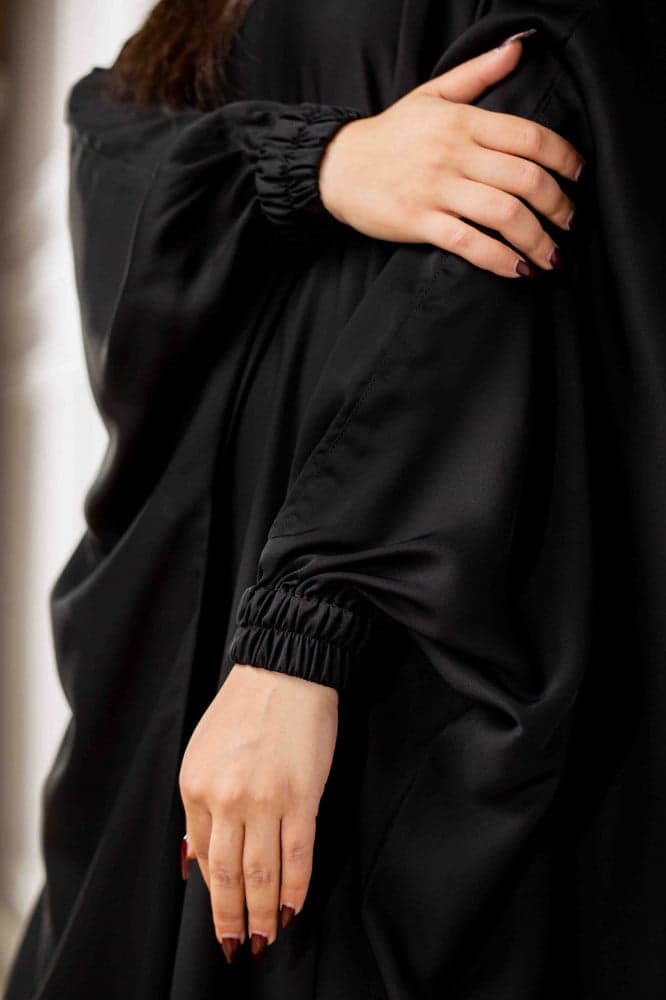 عباية بشت بكم مزموم