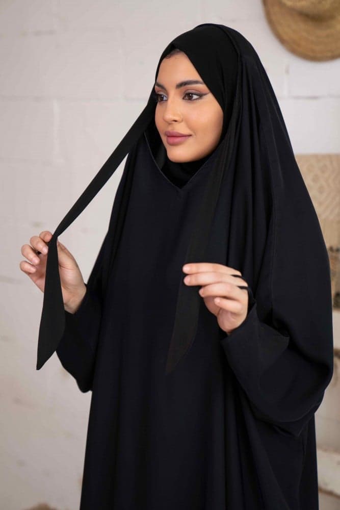 عباية راس بكم اصبع وربطة راس ثابتة