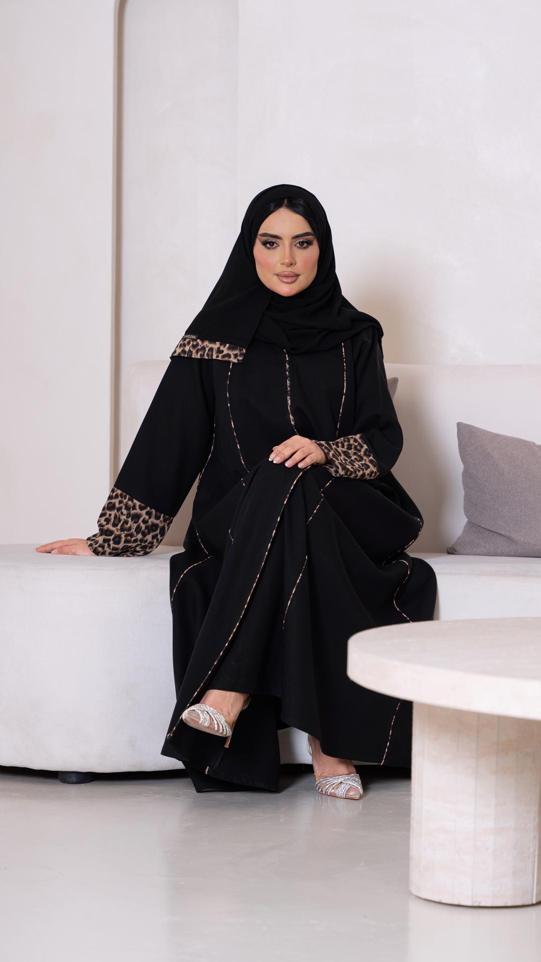 عباية باكمام تايقر