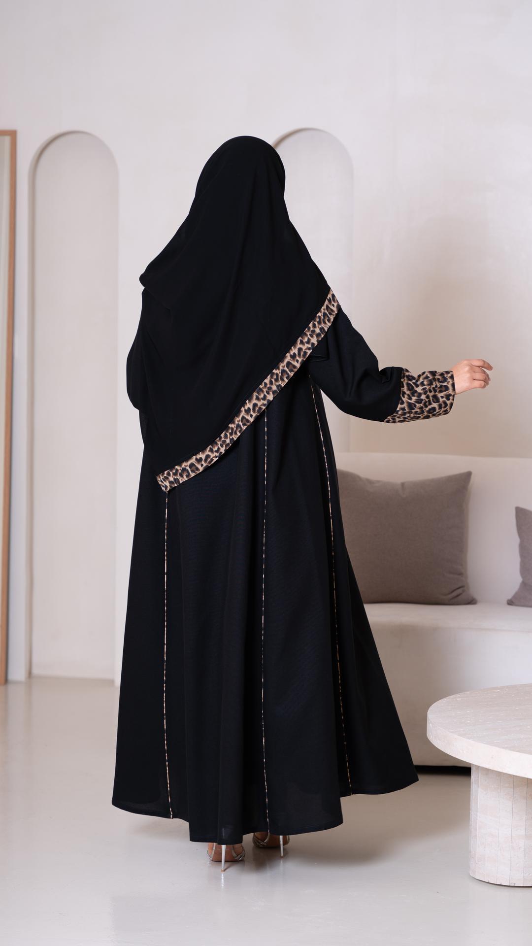 عباية باكمام تايقر