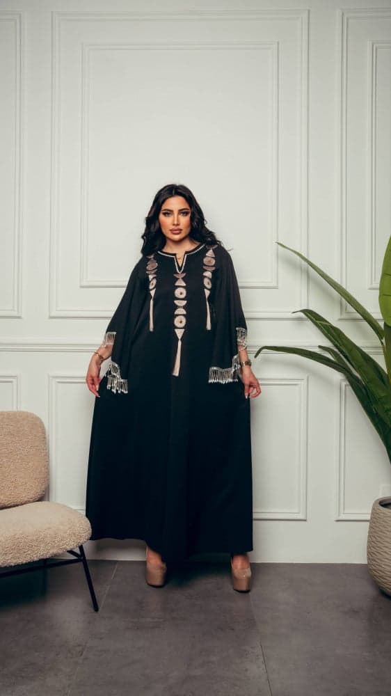 جلابية سوداء مع شك كريستال فخمة