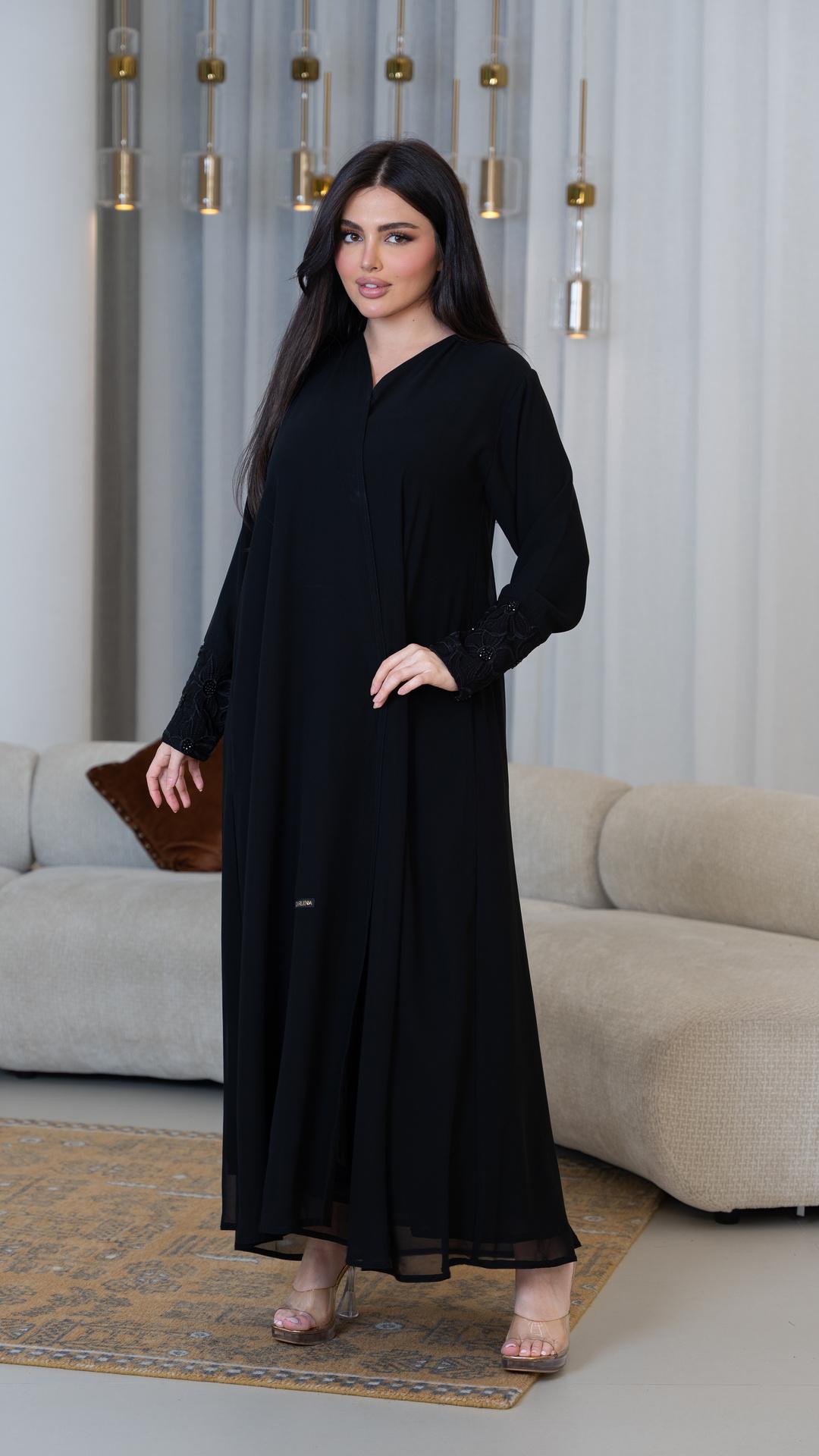 عباية شيفون بأكمام مزينه خرز