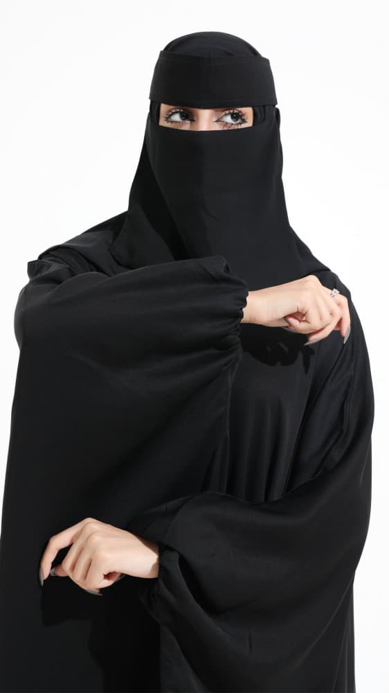 عباية بشت كم مزموم