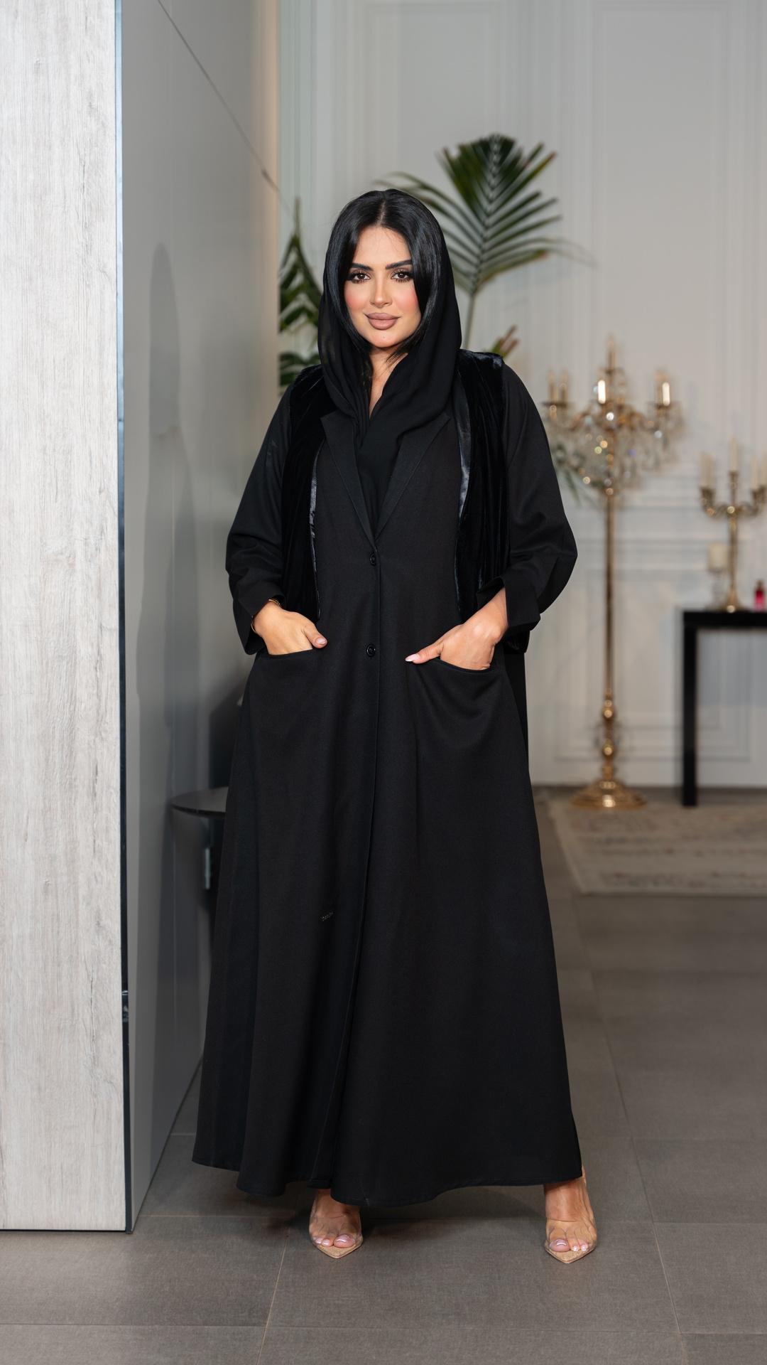 عباية شتوية بجاكيت مخمل