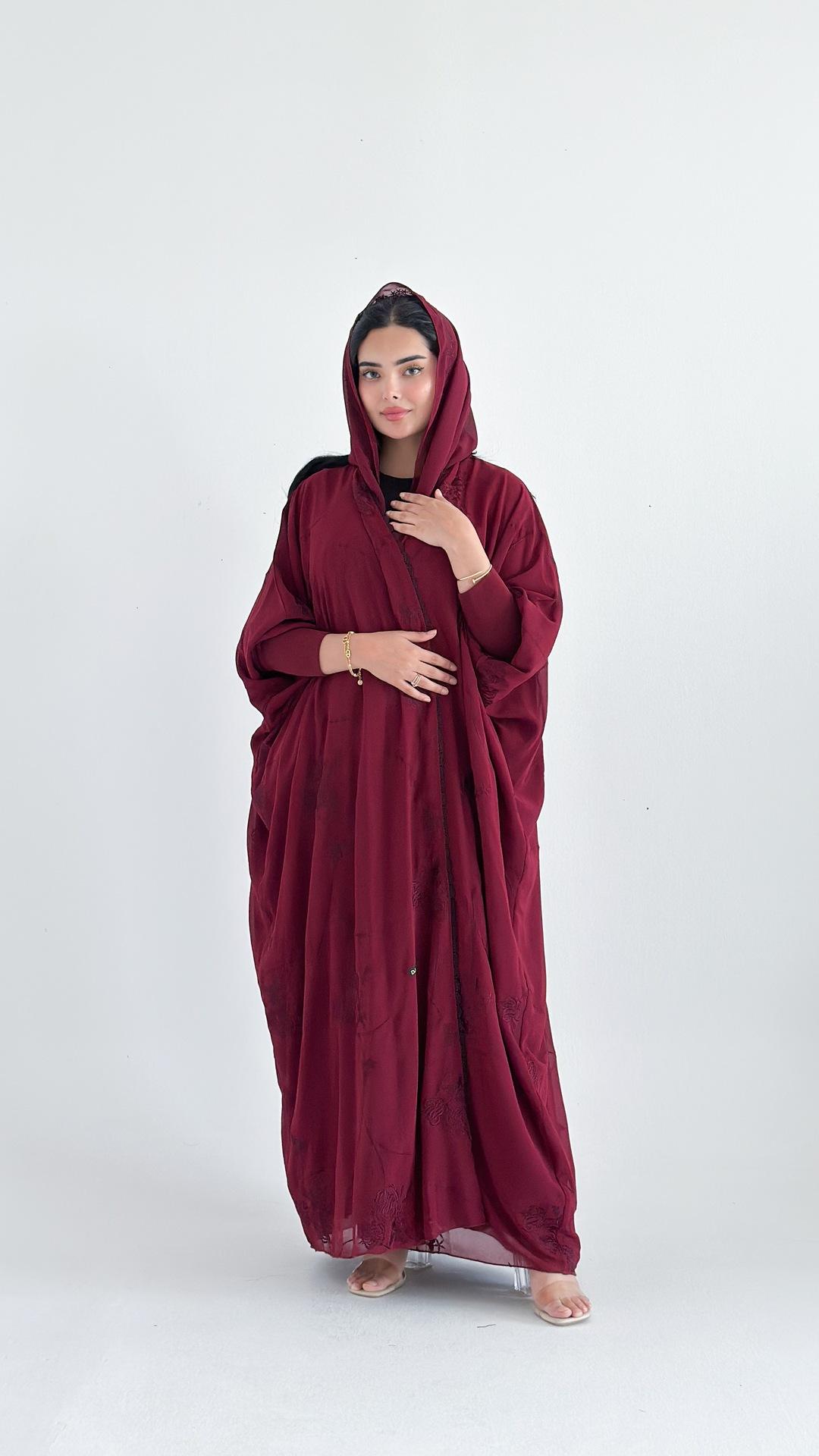 عباية بشت مطرزه اكمام اشترتش