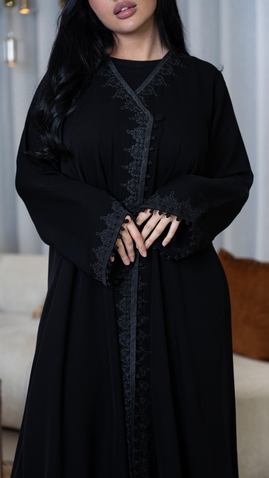 عباية بتطريز  مغربي