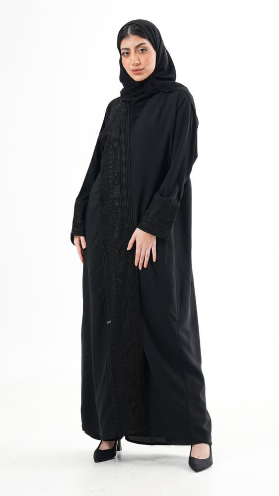 عباية لف بتطريز اسود