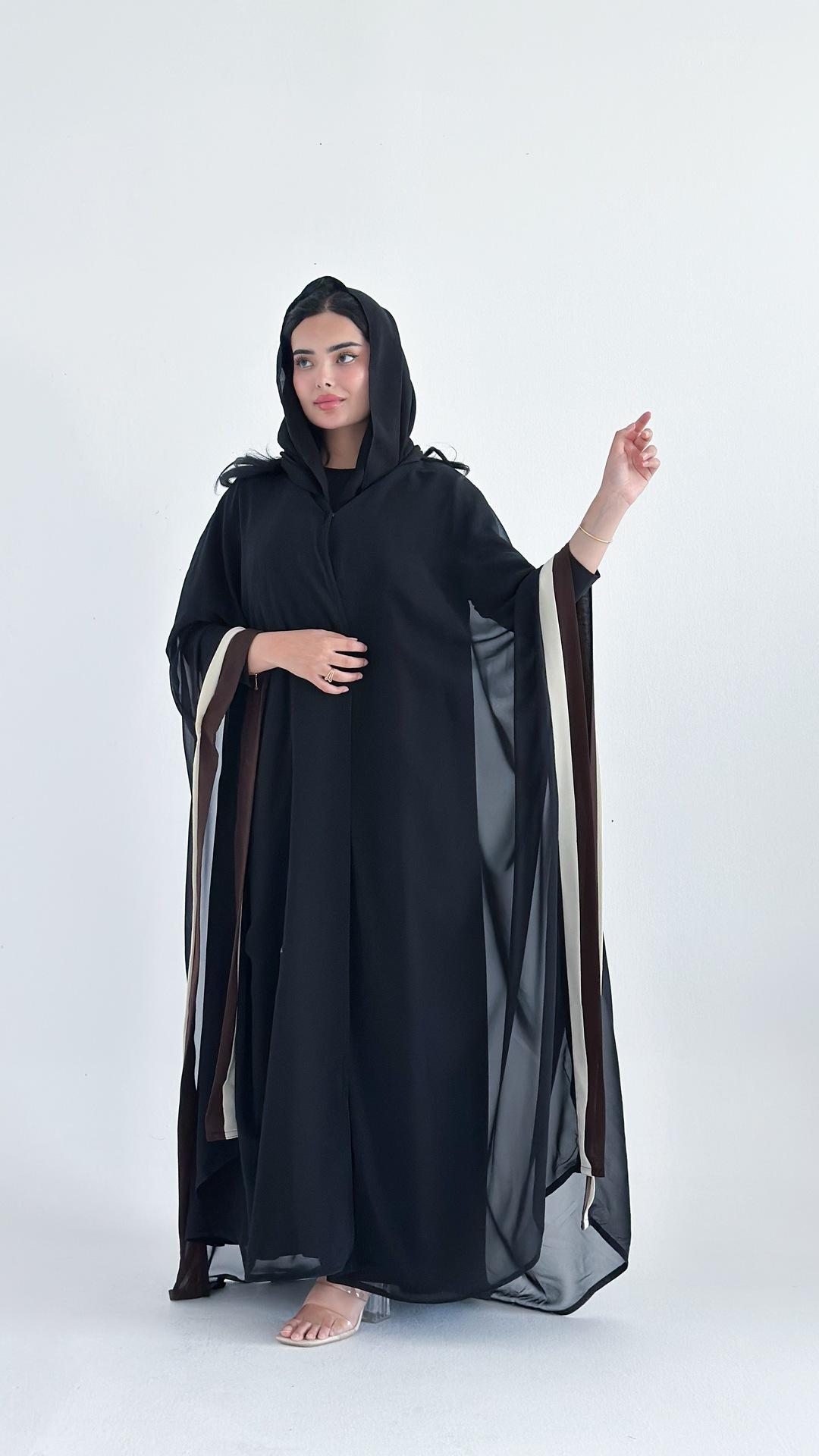 عباية بشت مفتوحة من الجوانب