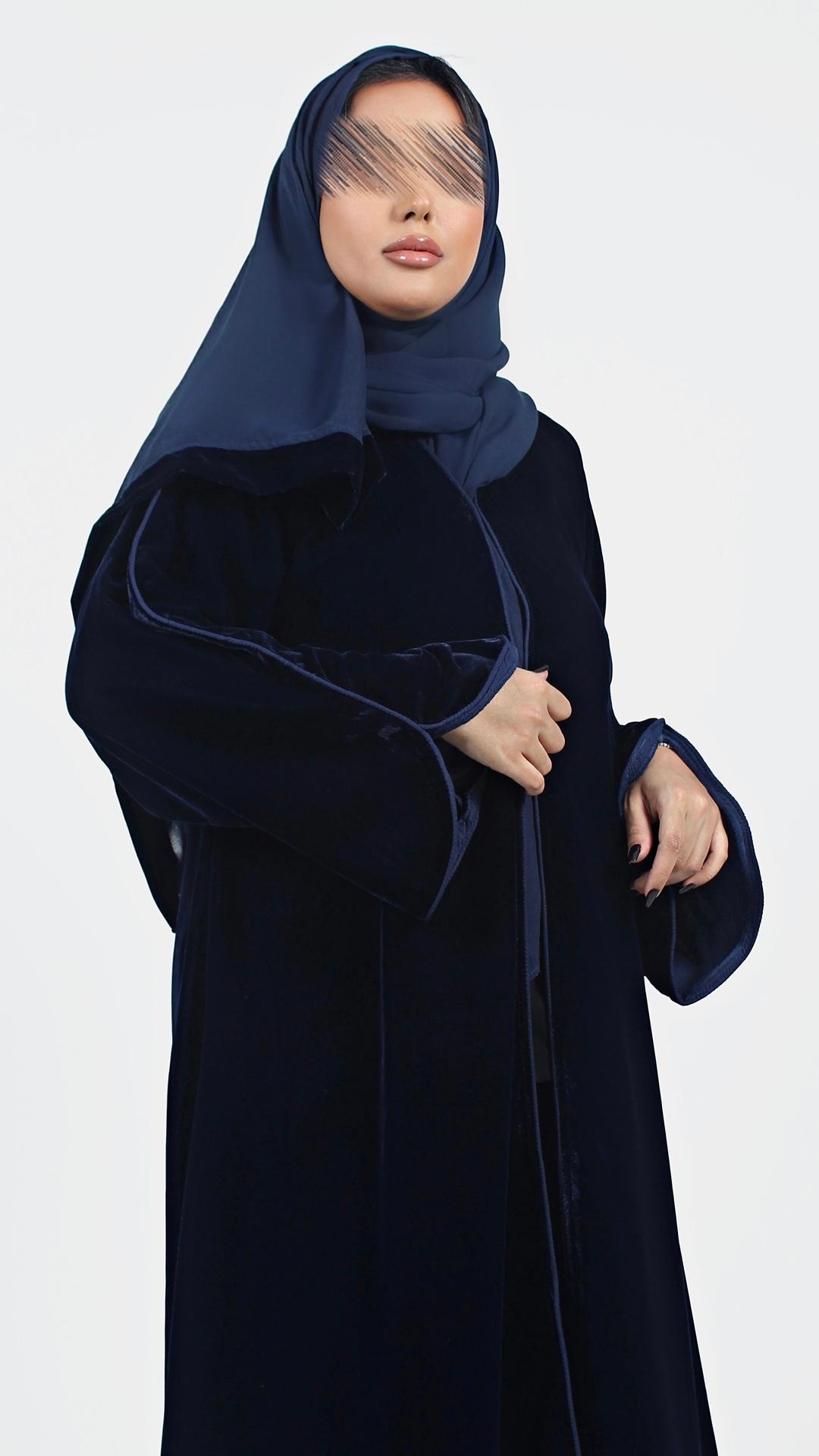 عباية كحلي مخمل