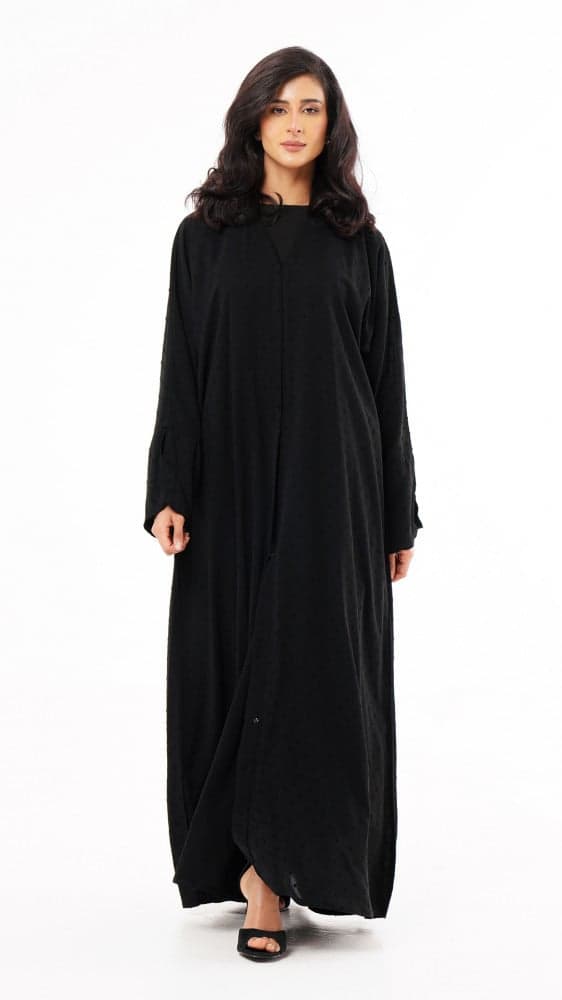 عباية بخامة منقطه واكمام تل زم